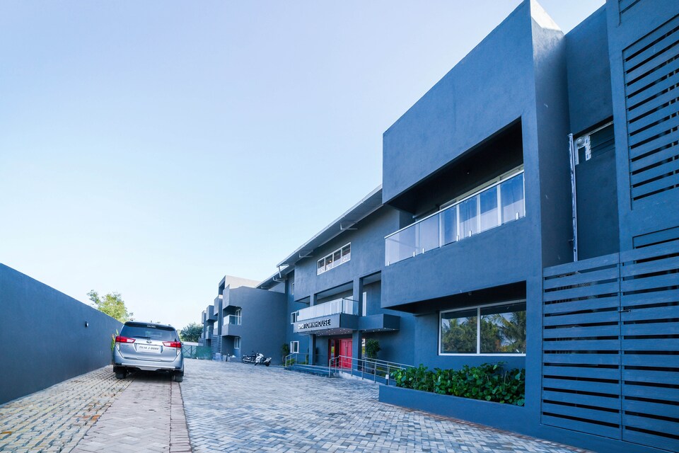 OYO Townhouse 211 Laguna Ecr, ECR Chennai, Chennai