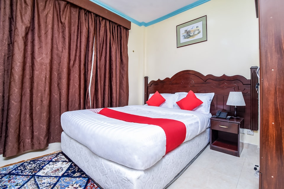 OYO 170 Roy Sand Hotel, NAIF, Dubai