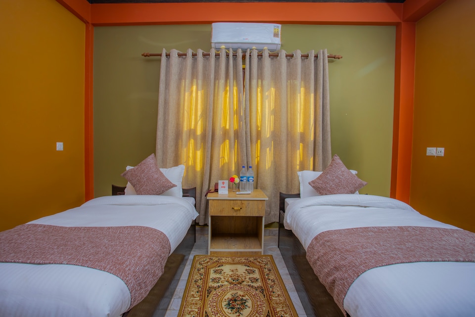 OYO 348 Hotel Park Treasure, Sauraha, Chitwan