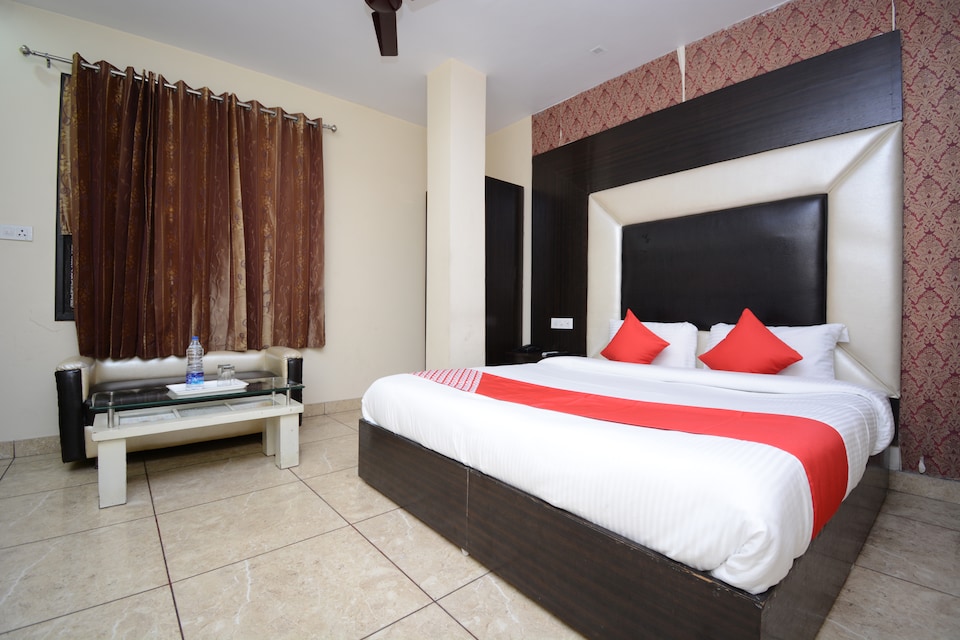 OYO Flagship 36093 Opp Bus Stand, Amritsar Bus Stand, Amritsar