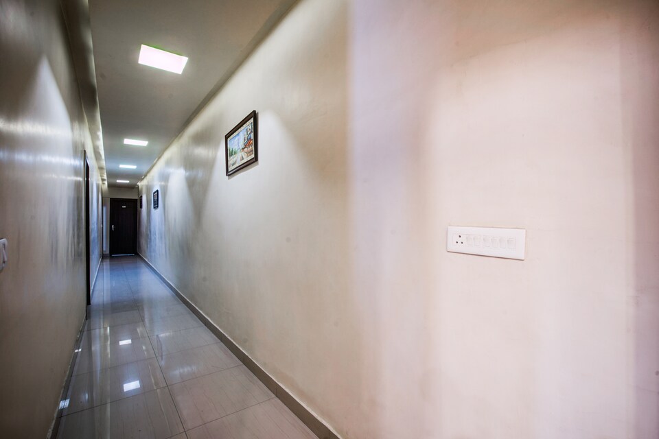 OYO 36107 New Raj Residency, Ranchi Railway Station, Ranchi