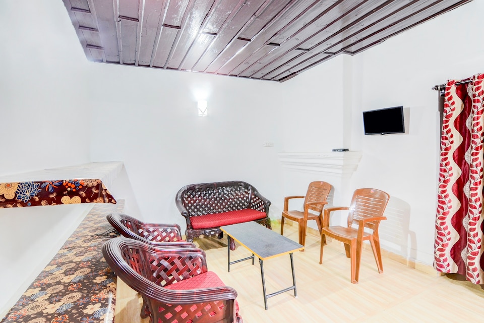 OYO Home 36120 Nature Stay Villa Bhowali Nainital, Bhowali Nainital, Nainital