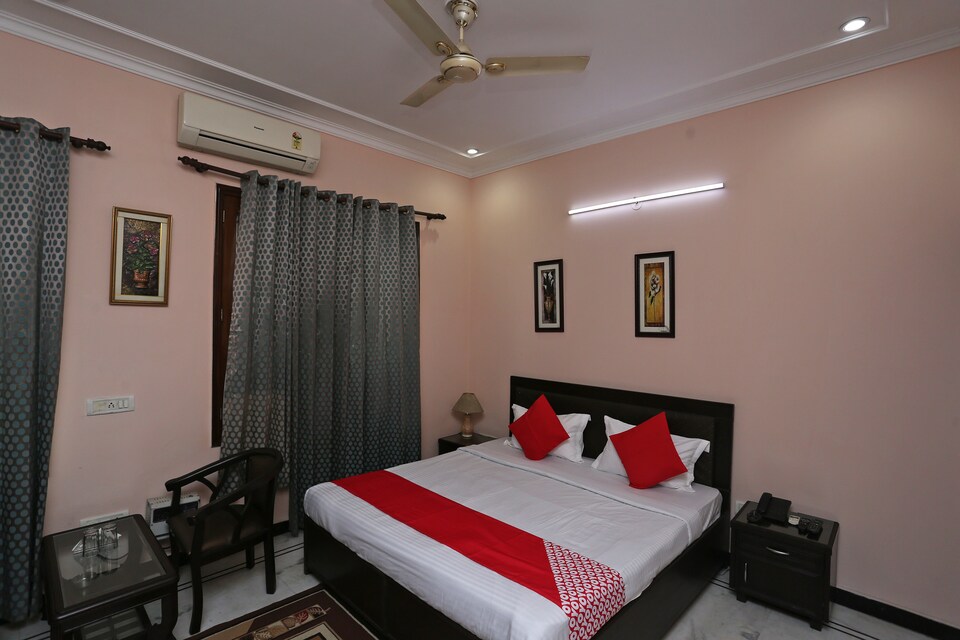 Capital O 36121 The Dream Residency, Huda 2, Gurgaon