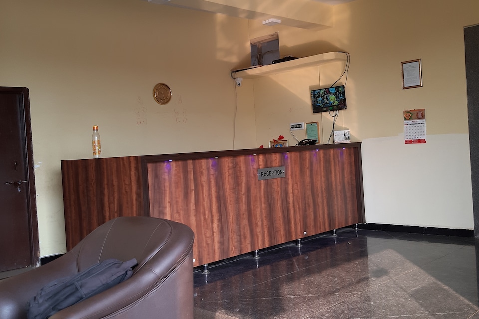 OYO 36187 Hotel Vishwa Resort & Lodging, Hubli, Hubli-Dharwad