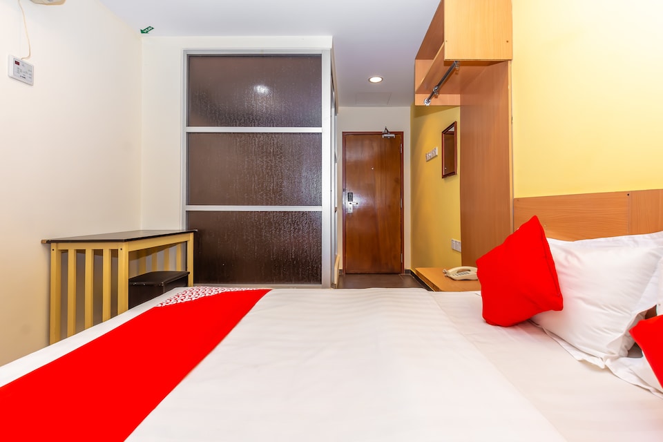 OYO 970 Hotel 906 Taman Mutiara, Batu Berendam, Melaka City