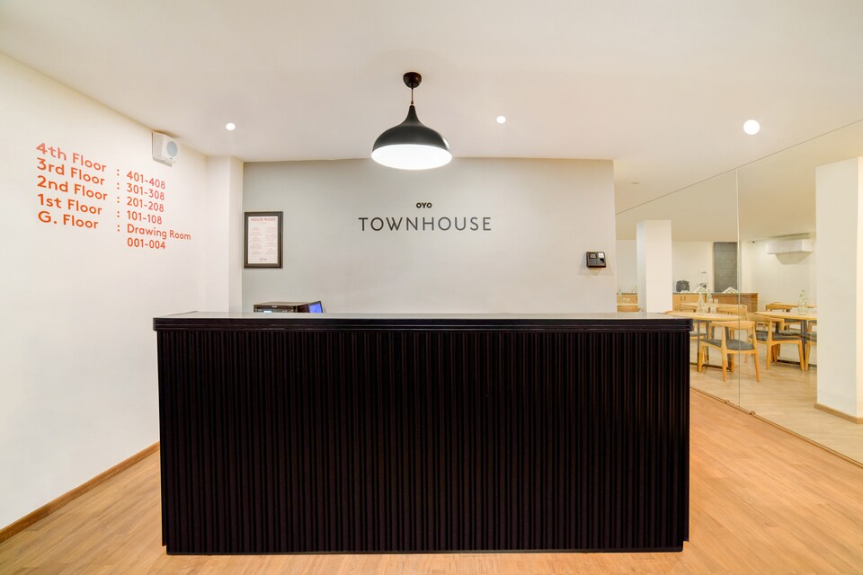 OYO Townhouse 219, Sector 49, Gurgaon, Sohna Road, Gurgaon