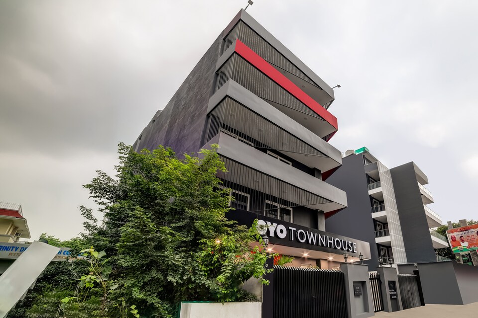 OYO Townhouse 219, Sector 49, Gurgaon, Sohna Road, Gurgaon
