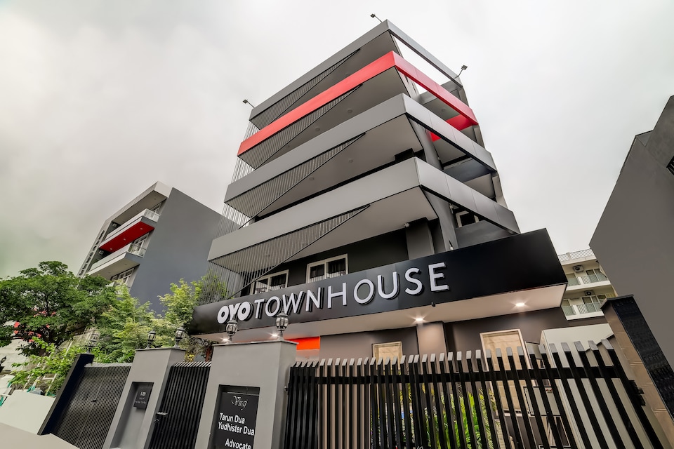 OYO Townhouse 219, Sector 49, Gurgaon, Sohna Road, Gurgaon