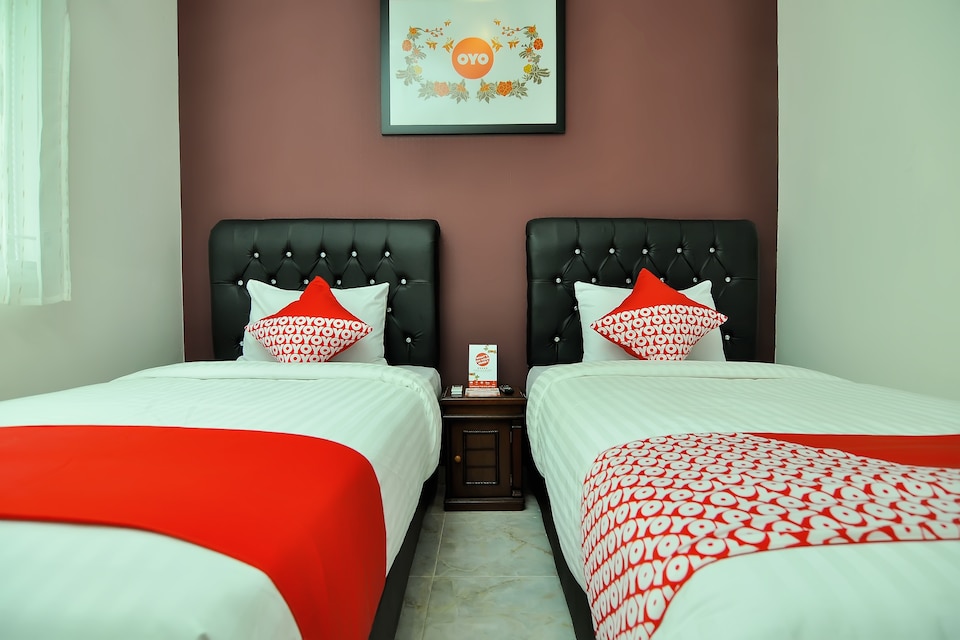 Hotel O near Transmart Padang formerly Sulaiman Residence, Lolong, Padang