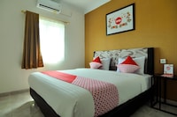 Hotel O near Transmart Padang formerly Sulaiman Residence