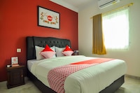 Hotel O near Transmart Padang formerly Sulaiman Residence