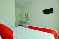 Hotel O near Transmart Padang formerly Sulaiman Residence