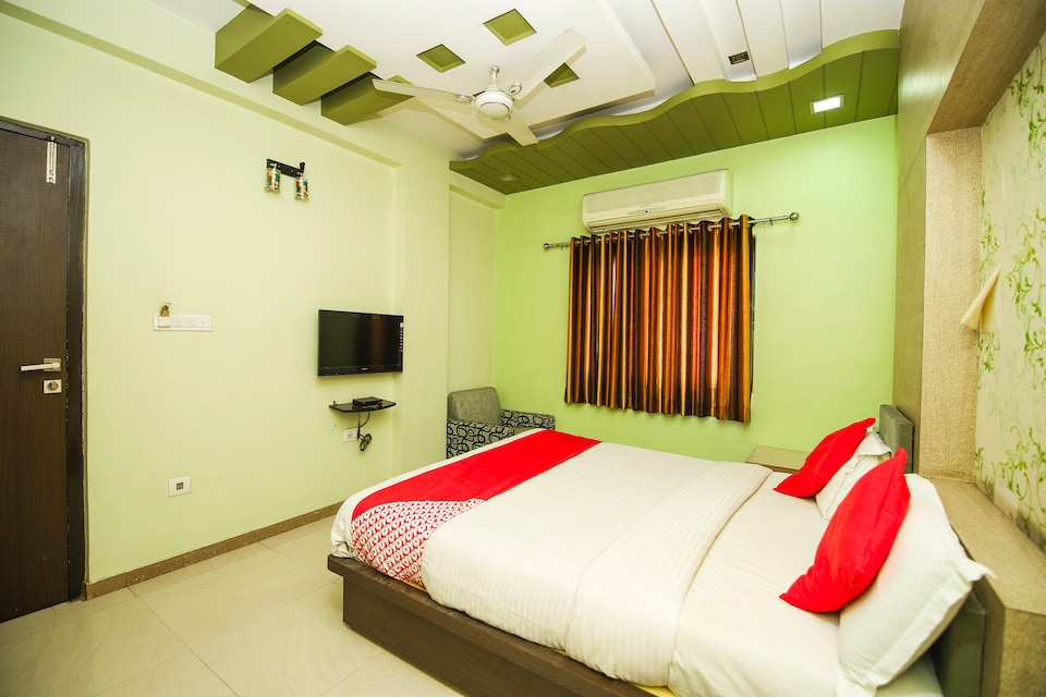 OYO 36196 होटल राजश्री, Nathdwara, नाथद्वार