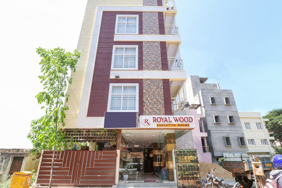 OYO 36197 Royal Wood, Indiranagar Bangalore, Bangalore