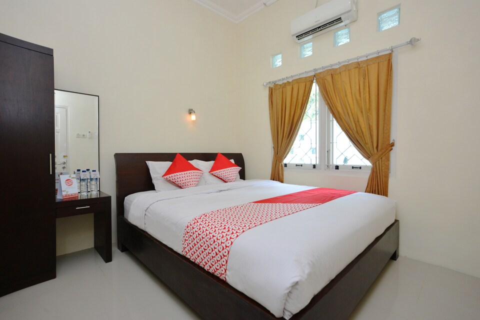 OYO 722 Uno Guesthouse, Maguwoharjo, Yogyakarta