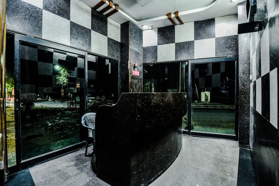 OYO 36205 Hotel Nasrani Phool Palace, Ratanada jodhpur, Jodhpur