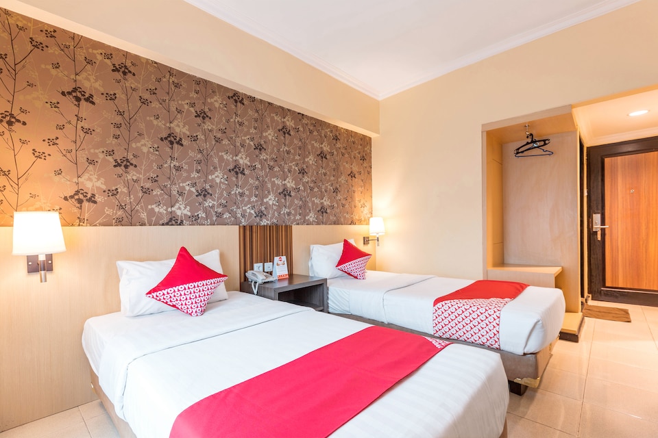 OYO 724 Hotel Jusenny Syariah, Kebayoran, Jakarta