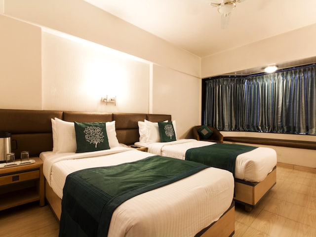 OYO Hotel Suncity Residency Near Chhatrapati Shivaji International Airport