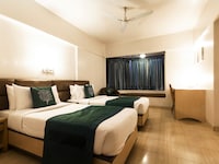 OYO Hotel Suncity Residency Near Chhatrapati Shivaji International Airport
