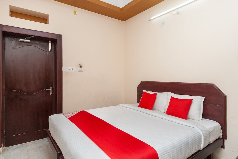 OYO 36245 Sri Ram Inn, Palani, Palani
