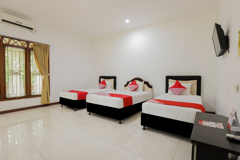 OYO 735 New Panjang Jiwo Resort, Bogor Sentul, Bogor