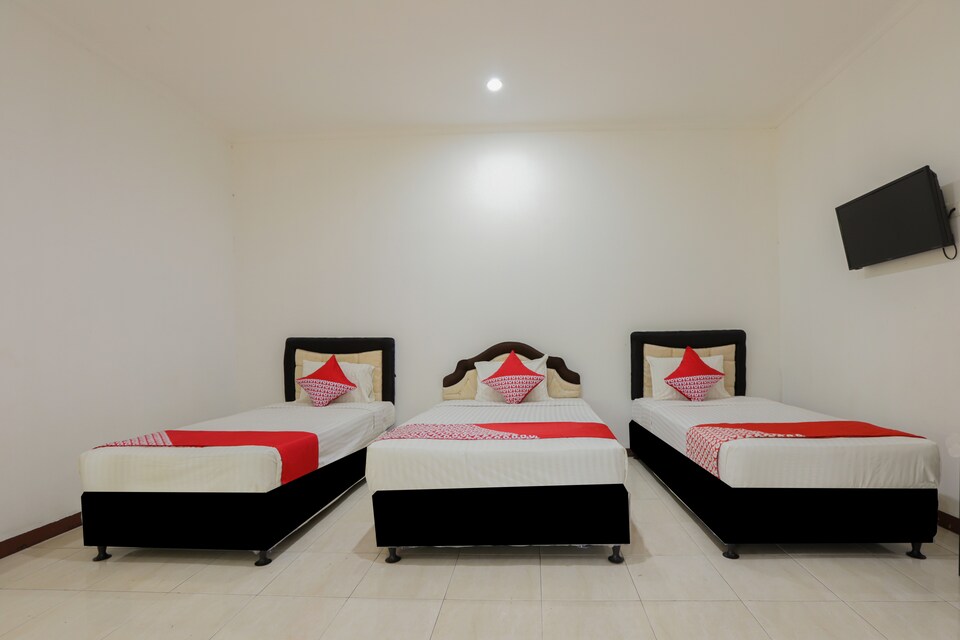 OYO 735 New Panjang Jiwo Resort, Bogor Sentul, Bogor