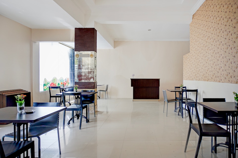 Hotel O Medan Near Gajah Mada formerly Hotel Indah Raya, Medan Baru, Medan