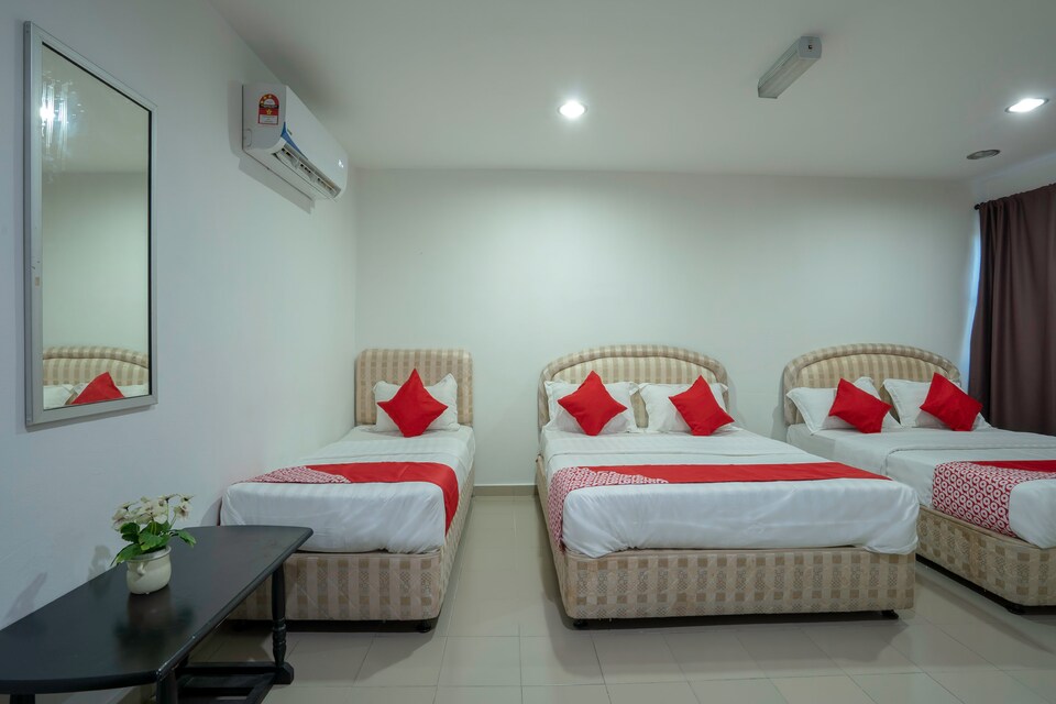 OYO 988 Malawati Ria Hotel, Kuala Selangor, Kuala Selangor