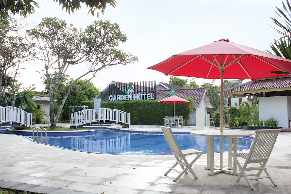 OYO 743 Garden Guesthouse, Caturtunggal, Yogyakarta