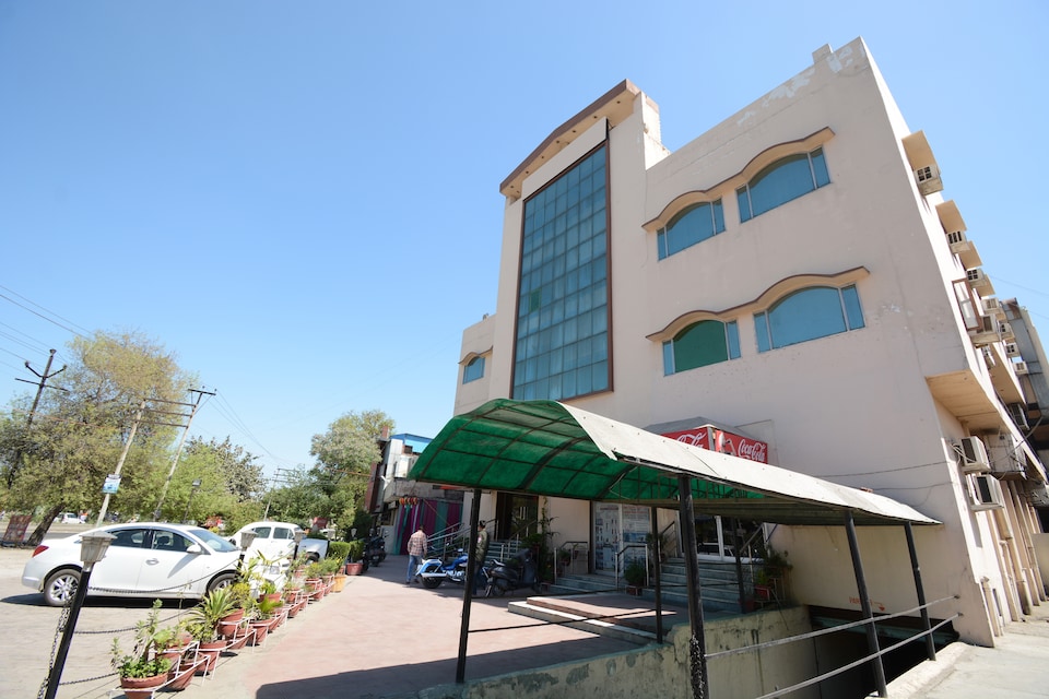 OYO 36280 Vijay Resorts, Jalandhar, Jalandhar