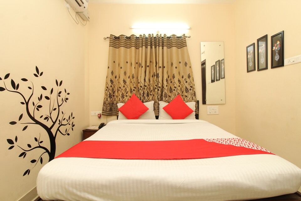 OYO 36282 Namo Suites, Madhapur-II, Hyderabad