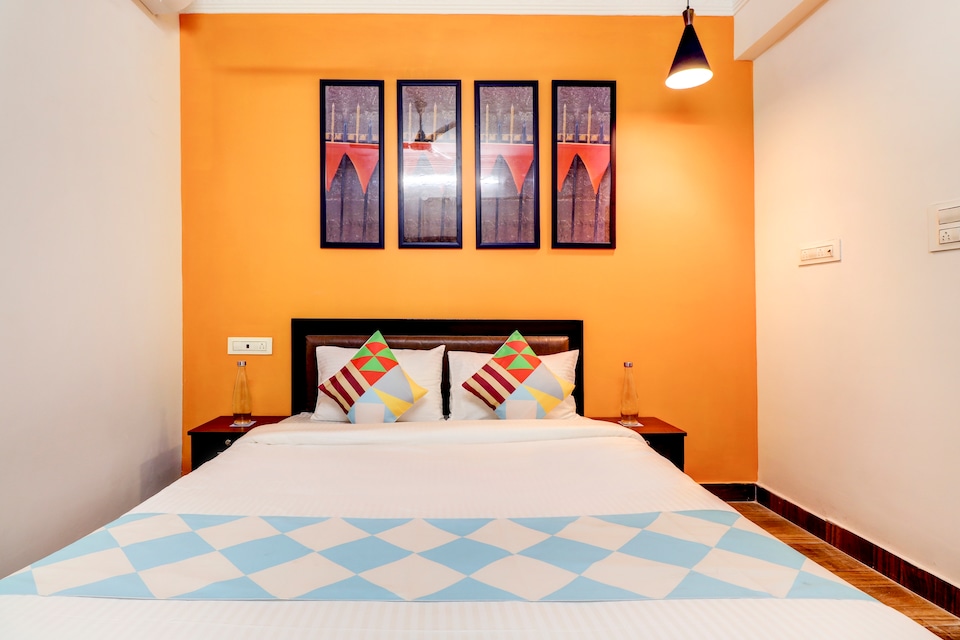 LIVE ON BLR2549, Bannergatta Road Bangalore, Bangalore