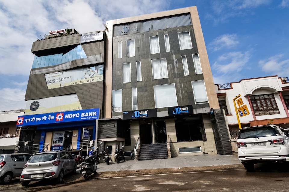 Capital O 36319 10 Square, Raja Park Jaipur, Jaipur