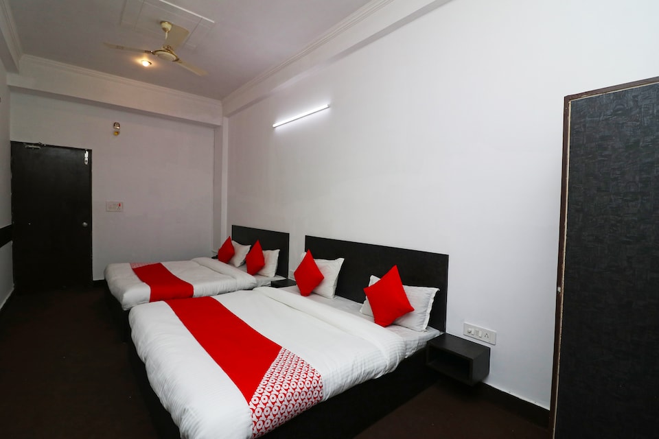 OYO 36432 Hotel Tarang, Ghaziabad City, Ghaziabad