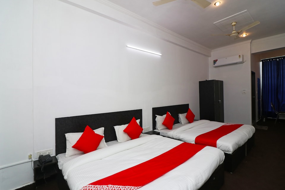 OYO 36432 Hotel Tarang, Ghaziabad City, Ghaziabad