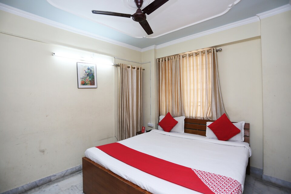 OYO 3574 Apartment CLUB 10, Bailey Road, Patna