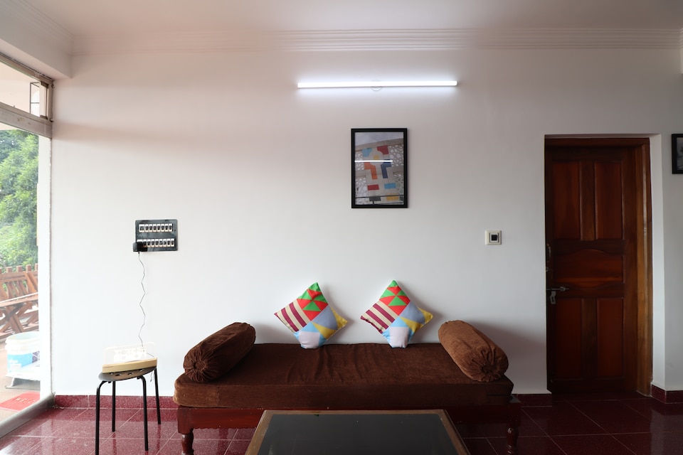 OYO Home 36437 Hill Side Stay Coorg, Madikeri, Coorg