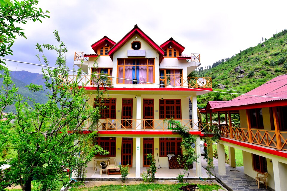OYO 36471 Domia Mount View, Naggar Road, Manali