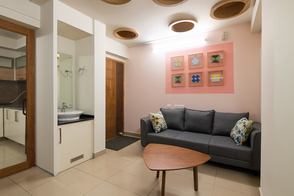 OYO Home 36473 Luxurious Stay Near Sarovaram Bio Park, Calicut City, Calicut