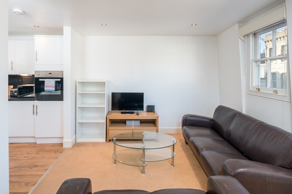 OYO Home Waterloo Executive 2, Westminister London, London