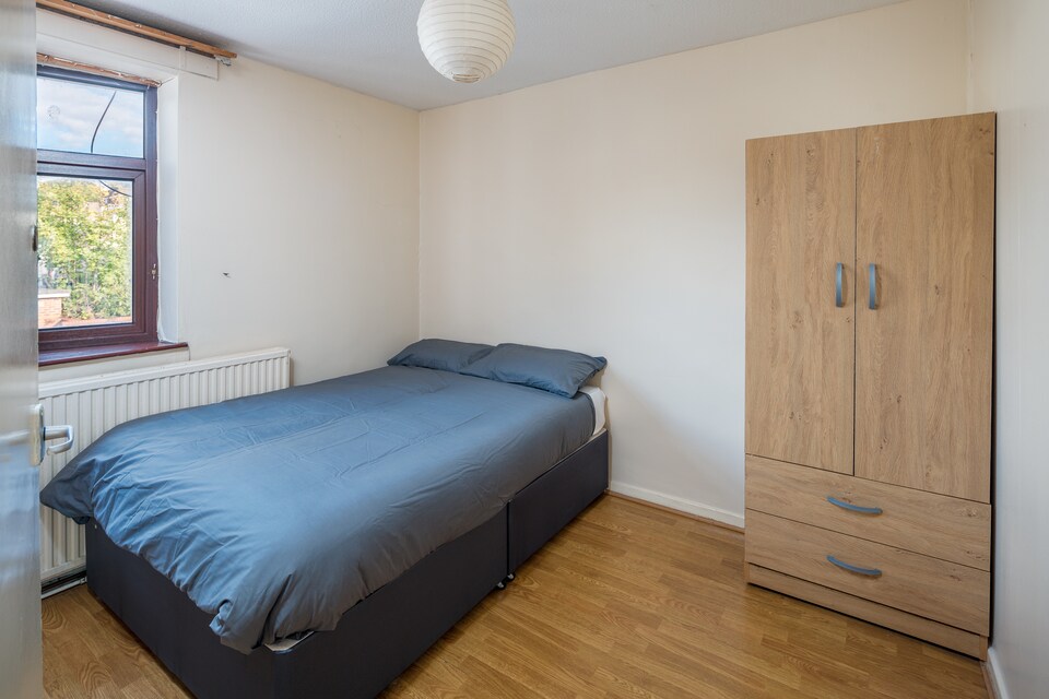 OYO Home Whitechapel Shared, Liverpool Street London, London