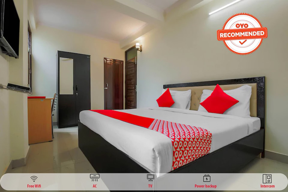 Flagship 36485 Smg Heritage Nehru Enclave, Anand Vihar Delhi, Delhi