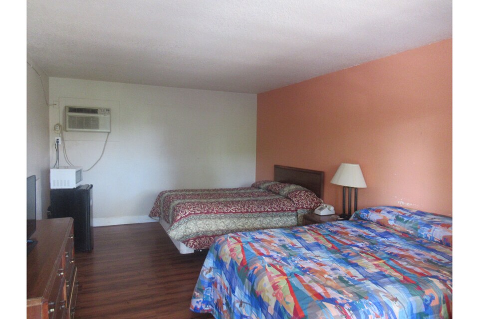 OYO Inn Jacksonville Spring Park, C32205, Jacksonville