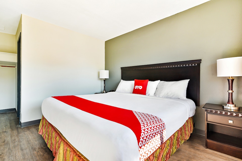 OYO Hotel Shreveport Airport North, C71082, Shreveport LA