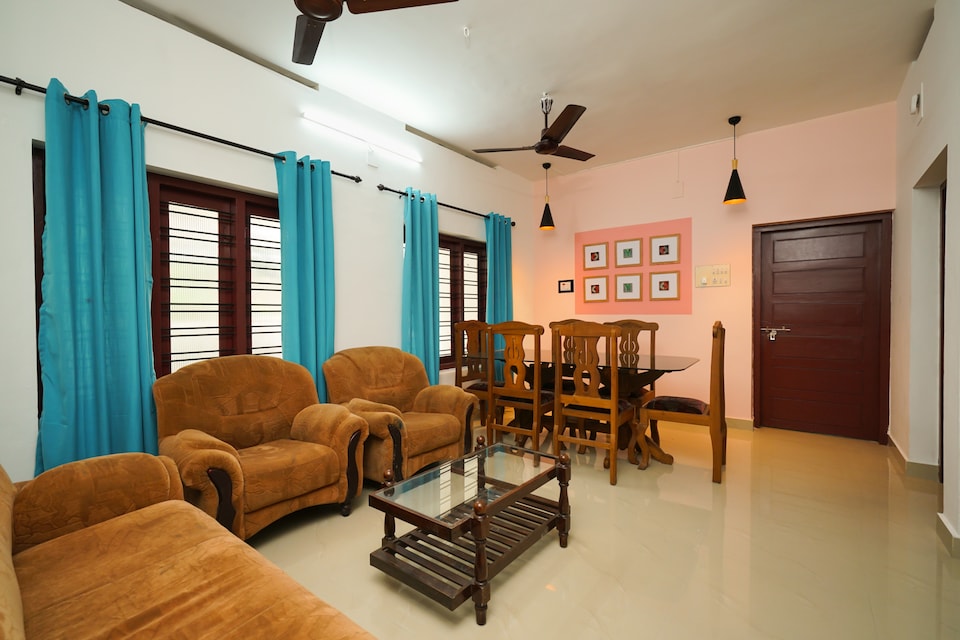 OYO 36489 Comfortable Villa, Edapally Kochi, Kochi