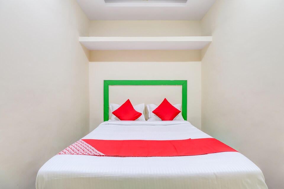 OYO 36494 Hotel Reddy Inn, Bommasandara Bangalore, Bangalore