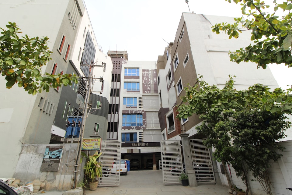 OYO 36503 Serene Homes, Lakdikapul-II, Hyderabad