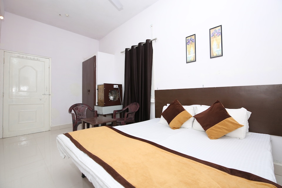 SPOT ON 36512 Preet Residency, Vijay Nagar - Jabalpur, Jabalpur