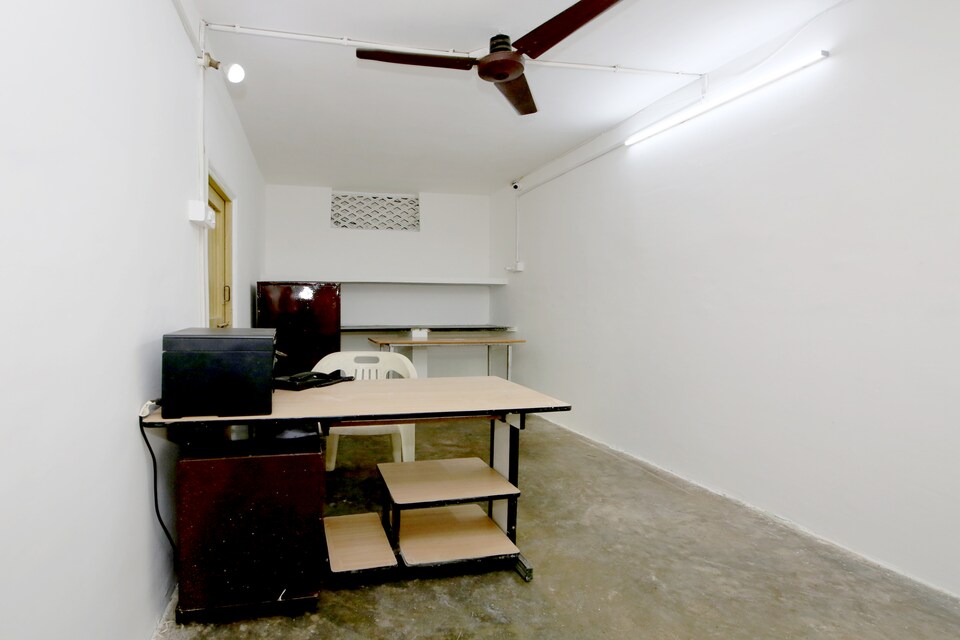 SPOT ON 36512 Preet Residency, Vijay Nagar - Jabalpur, Jabalpur