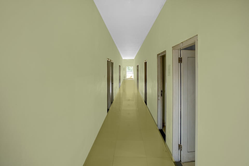 Hotel O near Stadion Pahoman formerly Wisma Andalas Asri, Lampung, Lampung